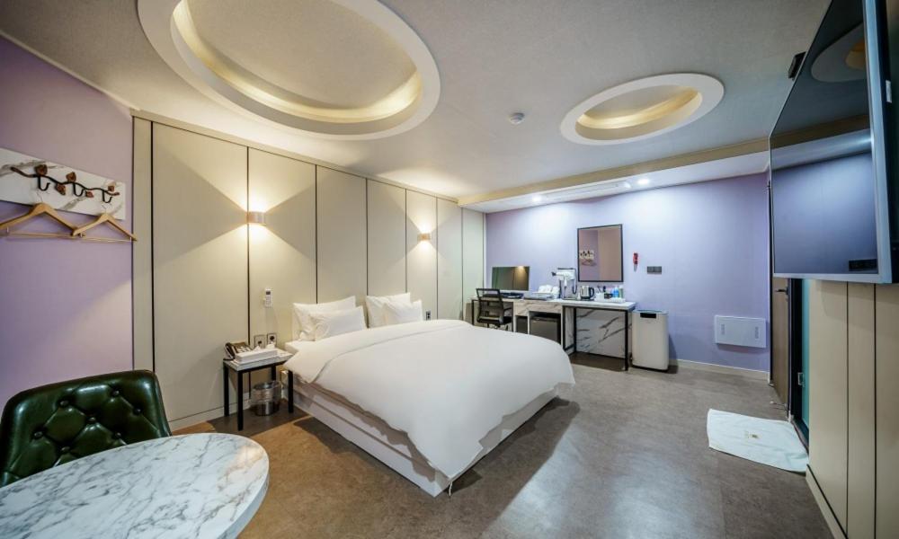 G7 Hotel Dongducheon ภายนอก รูปภาพ