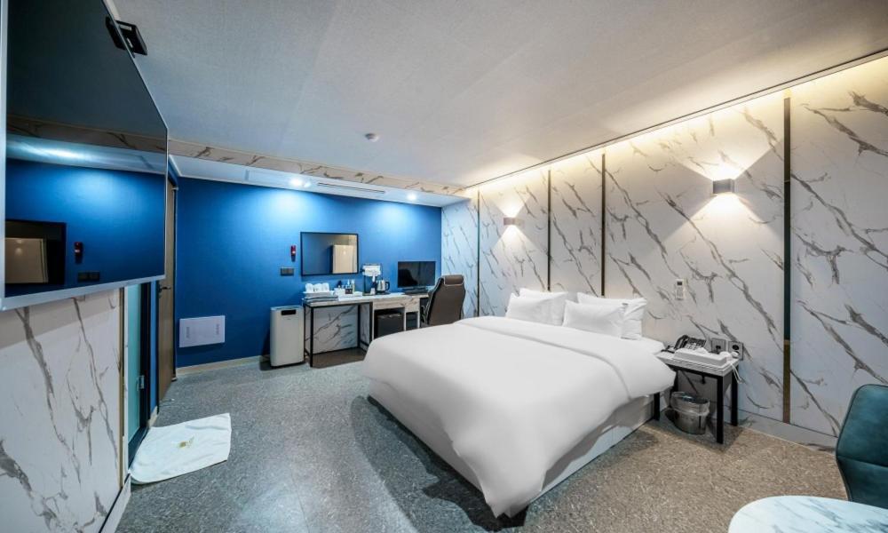 G7 Hotel Dongducheon ภายนอก รูปภาพ