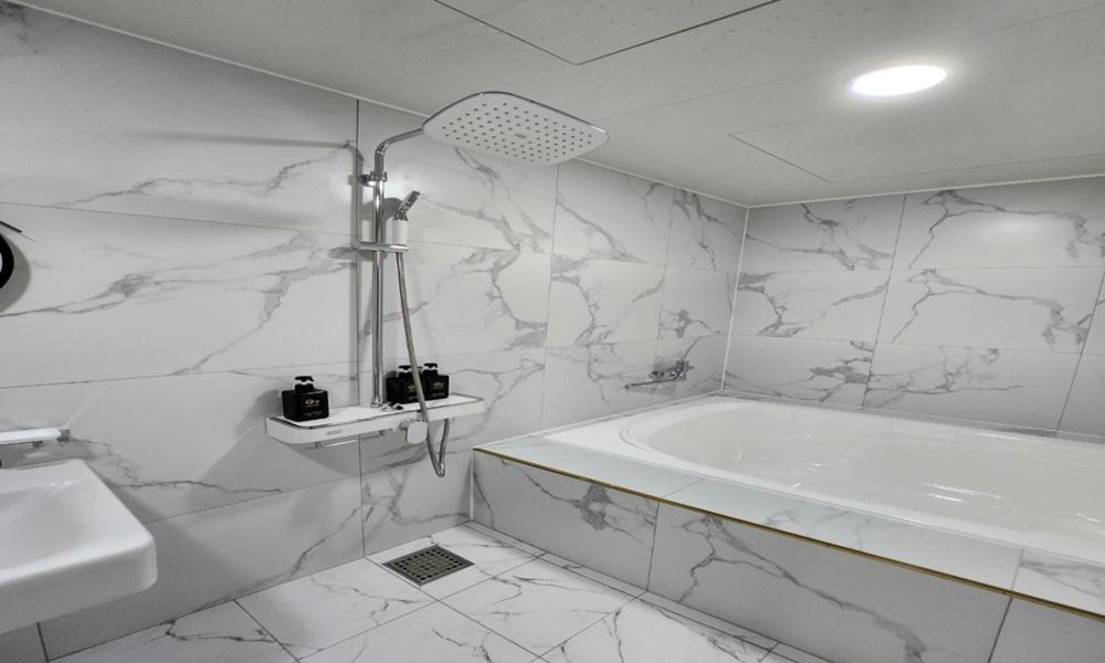 G7 Hotel Dongducheon ภายนอก รูปภาพ