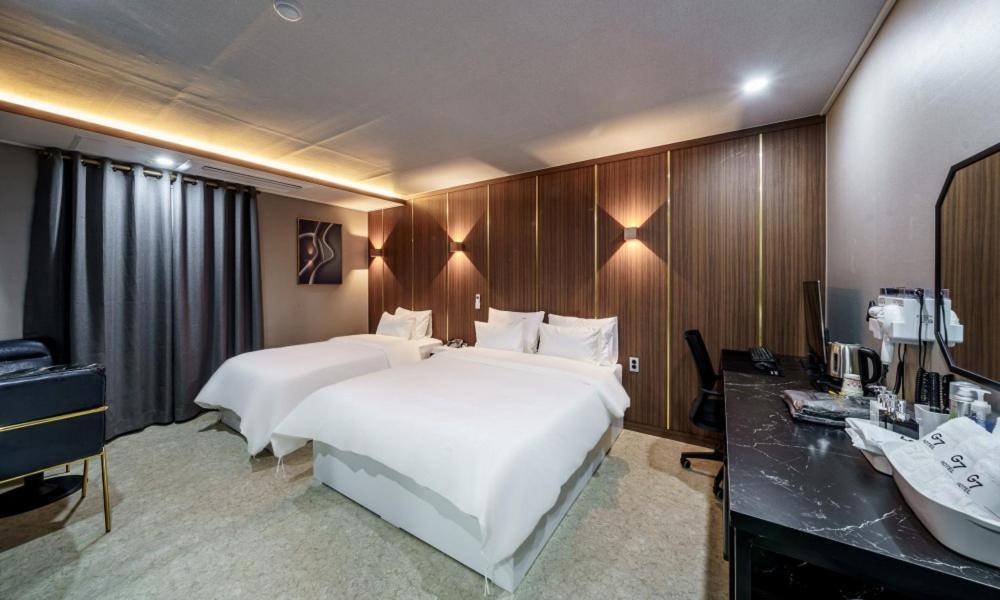 G7 Hotel Dongducheon ภายนอก รูปภาพ